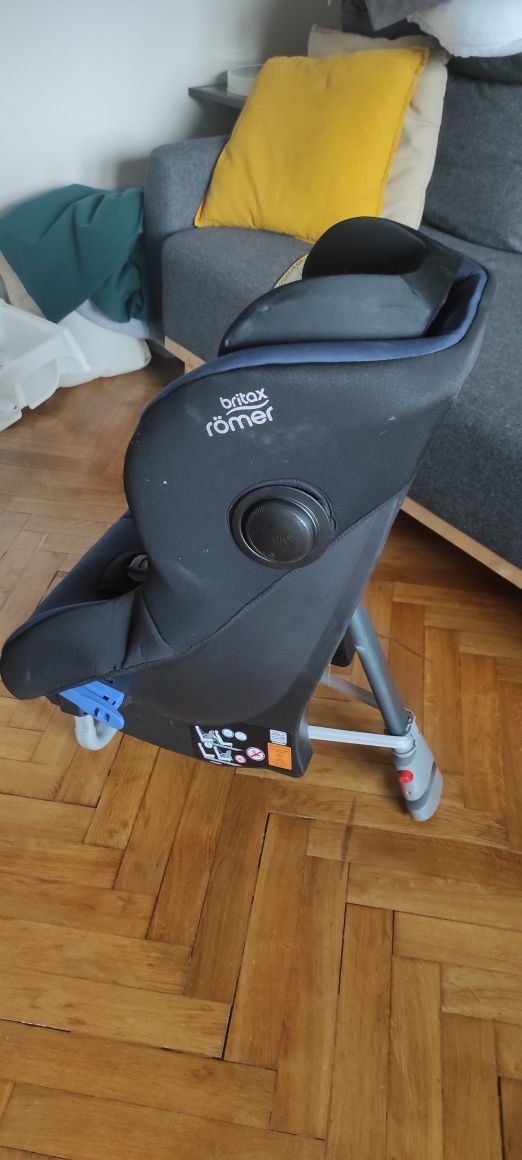 Fotelik Britax Rommer rwf 9-25