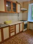 Продаю 1 квартиру в Лесках