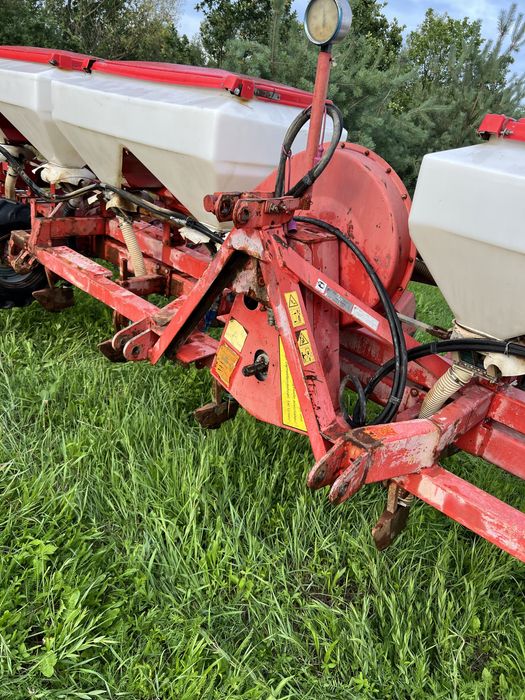 KVERNELAND Optima 8 Cівалка точного висіву пневматична