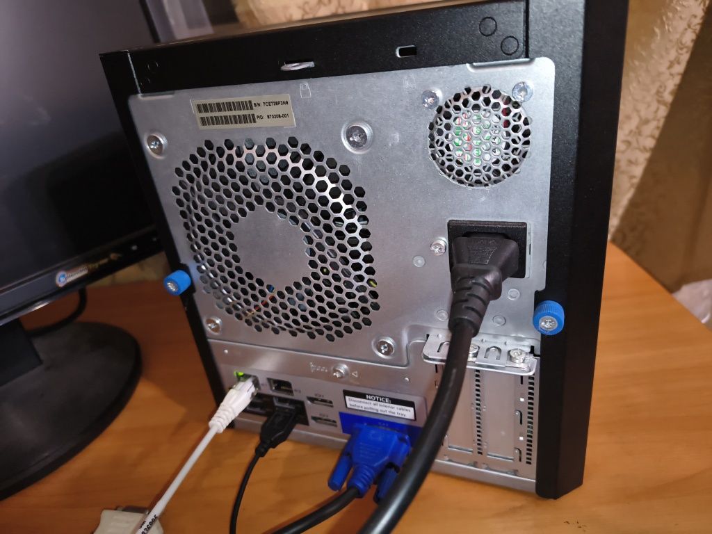 Продам сервер HP ProLiant MicroServer Gen10