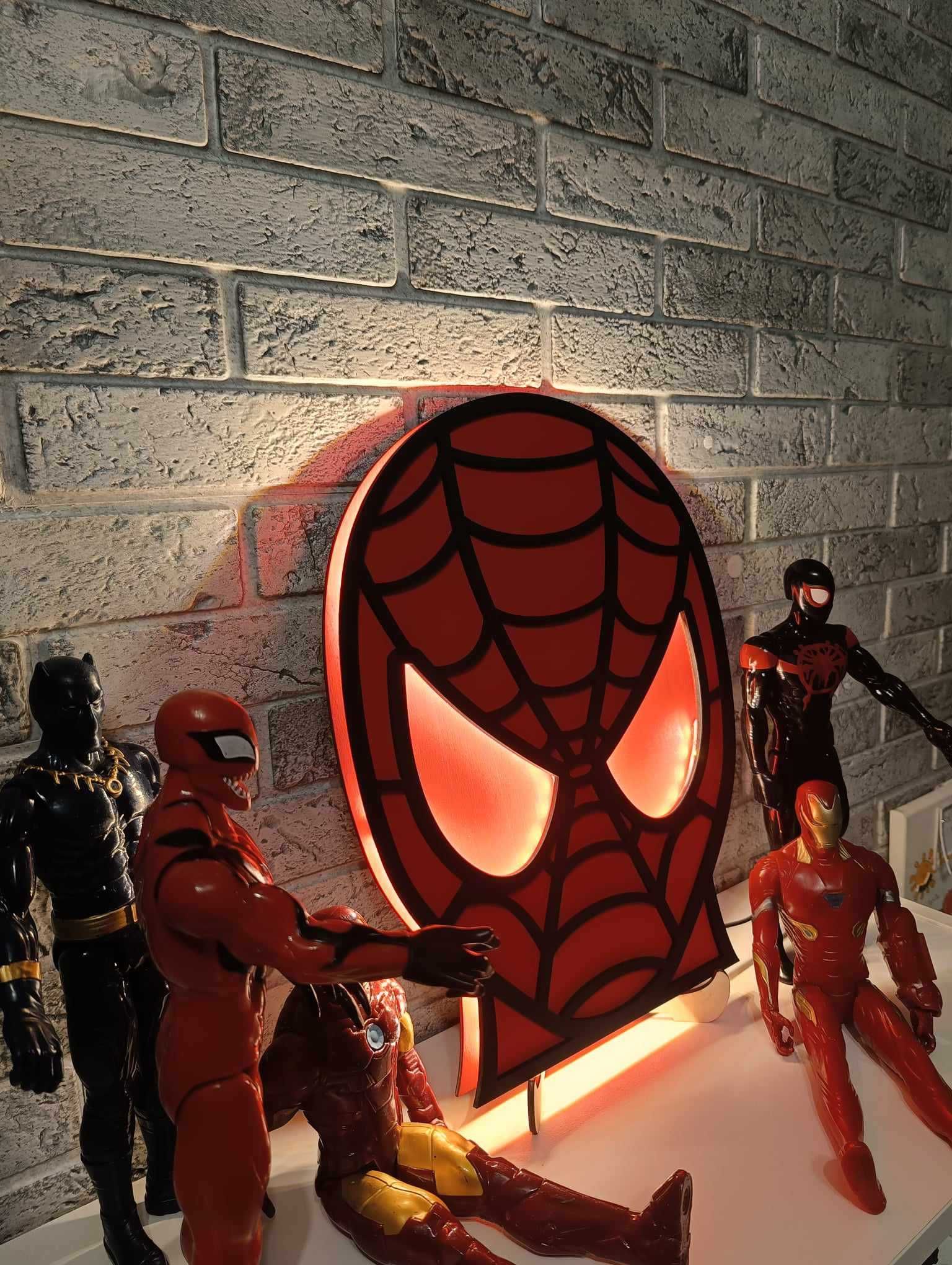 Drewniana lampka nocna led SPIDERMAN maska + gratis 40cm !!!