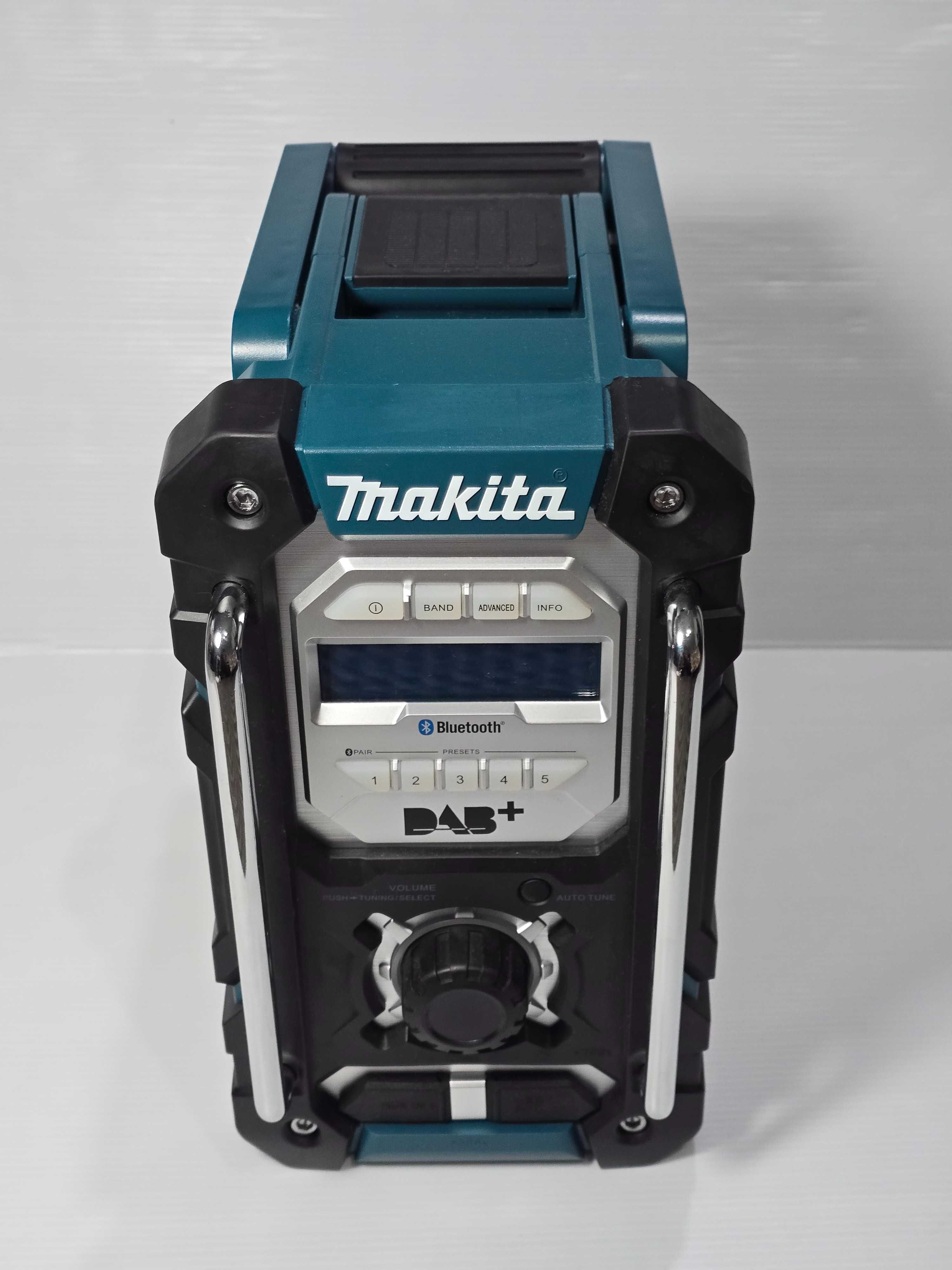 Radio budowlane Makita DMR112 Odbiornik Radiowy Bluetooth Akumulator