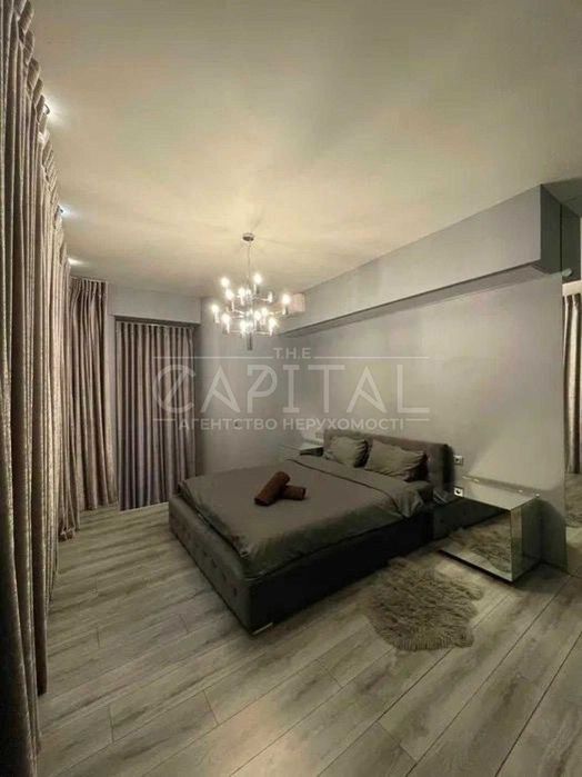 Аренда Квартира  ул. Андреевский спуск  Подол  Киев