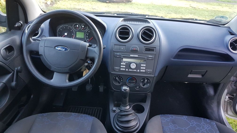 Ford Fiesta 1.3b-2006r-Klima-