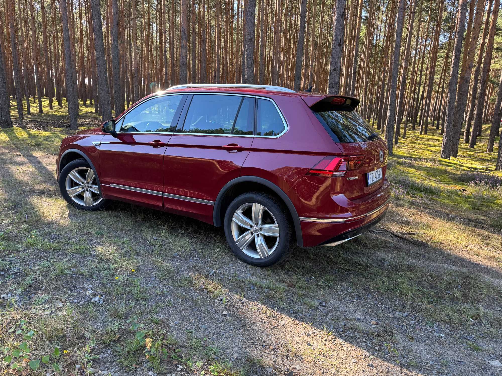 VW  tiguan 2.0tdi 240km r-line