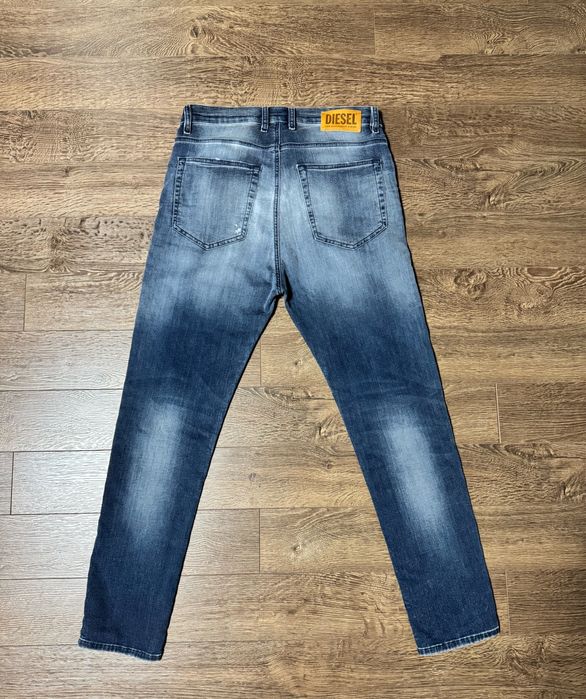 Джинсы джогеры Diesel ( Италия) .