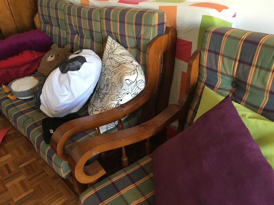 2 Poltronas + Sofá (c/ cama) Combinado