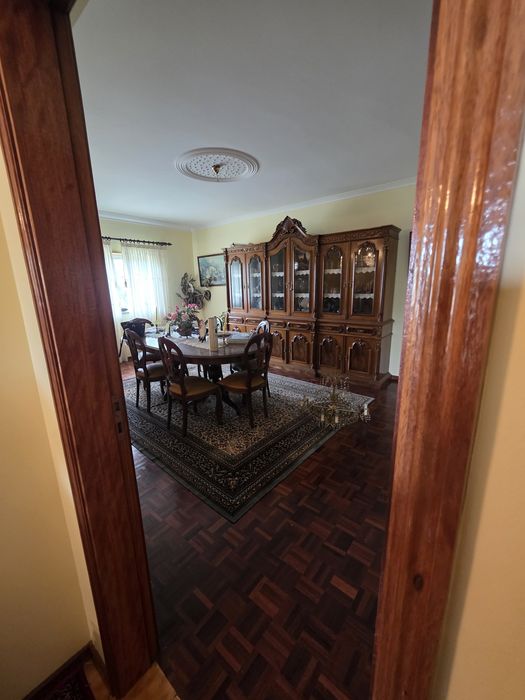 Moradia V3 com terreno e vista para a Serra do Açor – Senhor das Almas