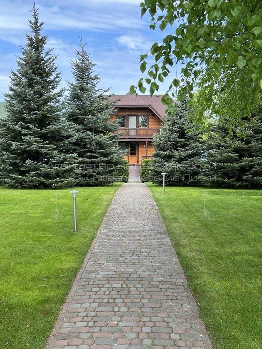 Оренда будинку 120 м розташованого на воді Рівʼєра-Золоче, Вишеньки