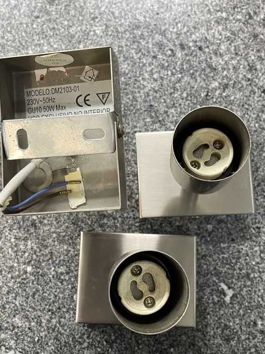 Candeeiro (apliques de tecto)