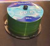 Lote de CDs e DVDs virgens