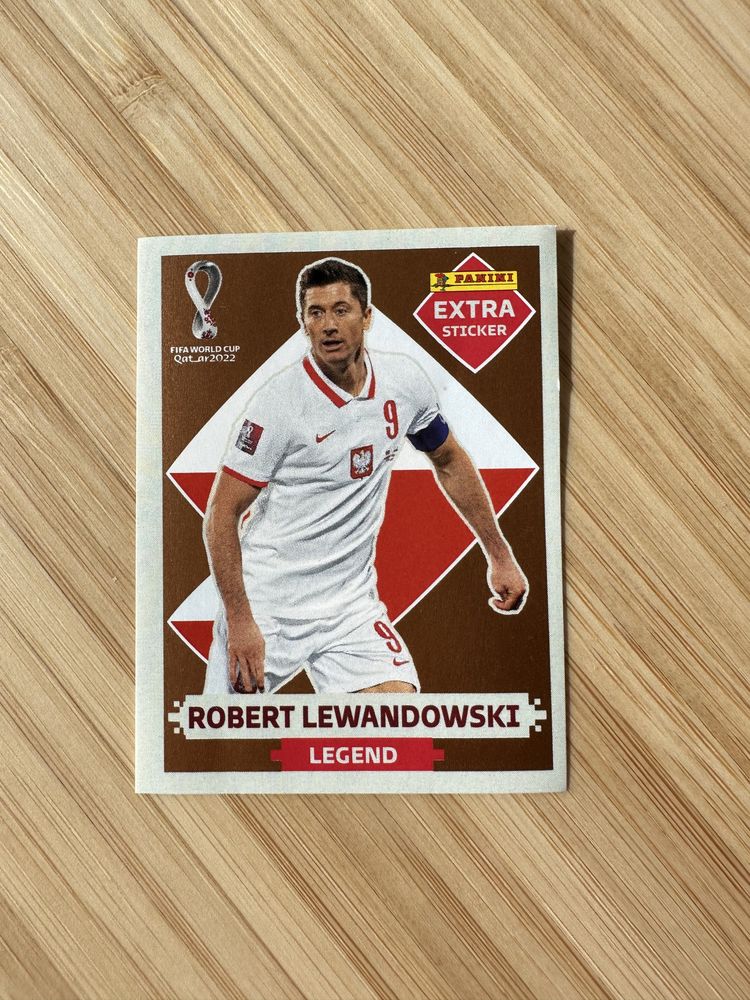 Robert Lewandowski Legend Bronze Panini