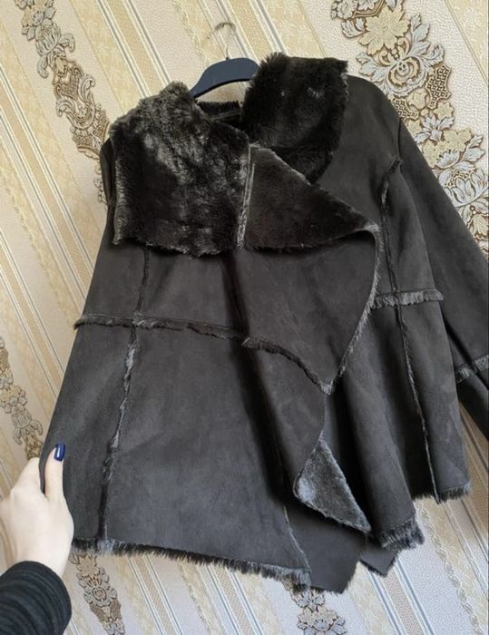 Штучна дублянка накидка, темно коричнева шоколадна під замшу накидка