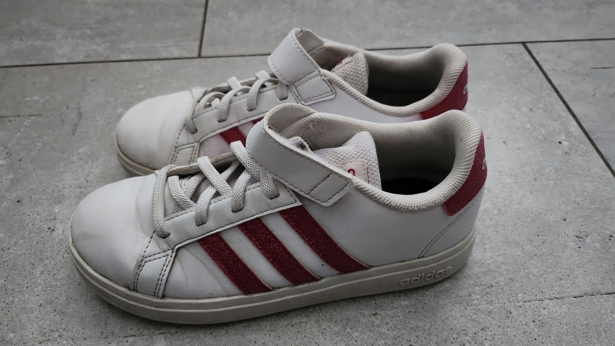 Buty adidas dla dziewczynki r.34