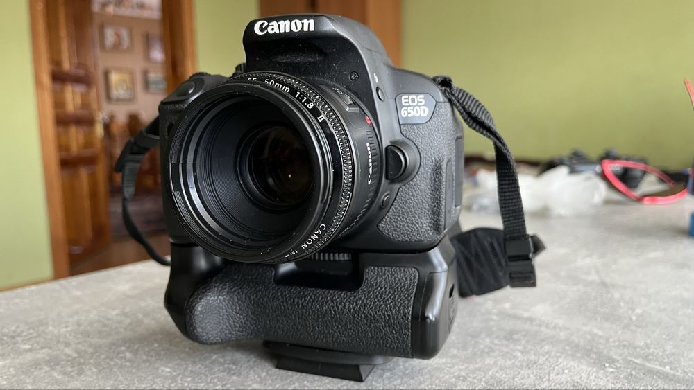 Canon EOS 650D + Об’єктив, Спалах, Аксесуари – Продам Комплект!