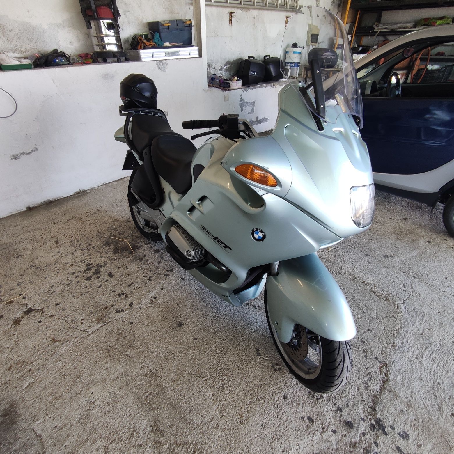 RT1100 BMW vende se