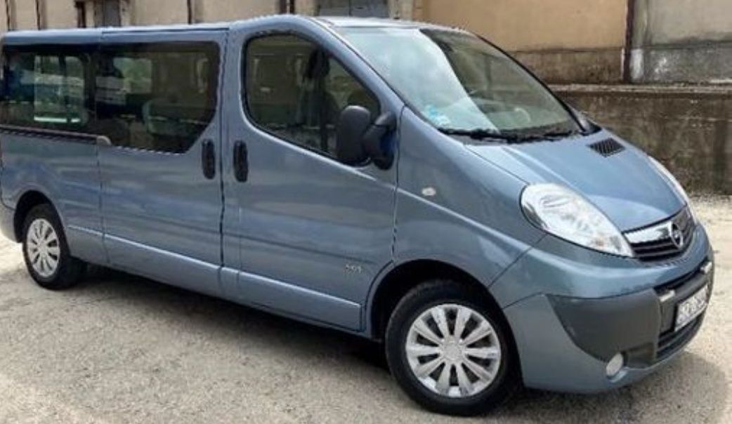 Wynajem busa 9 osobowego Fiat Scudo opel vivaro