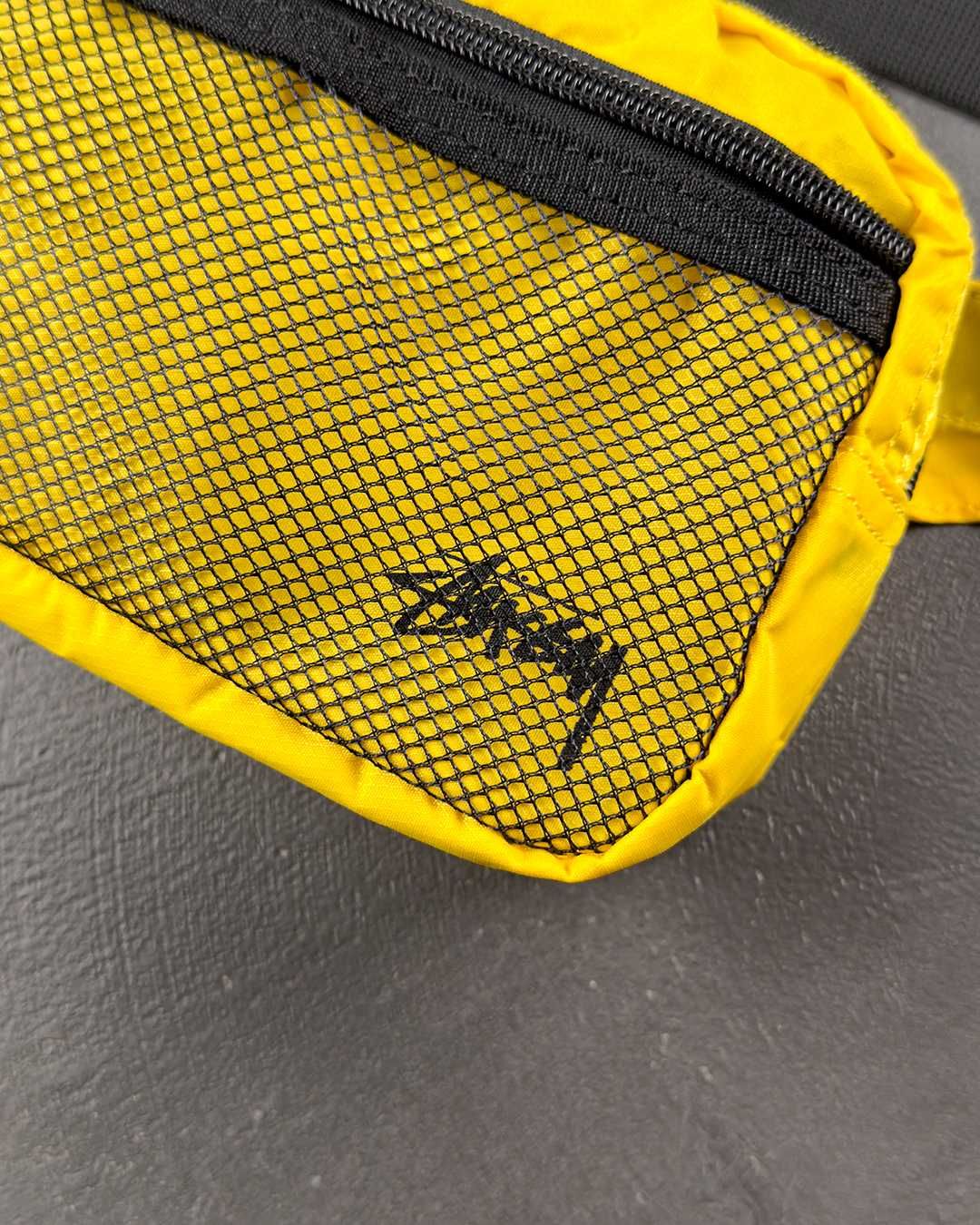 Сумка STUSSY Light Weight Waist Bag Yellow