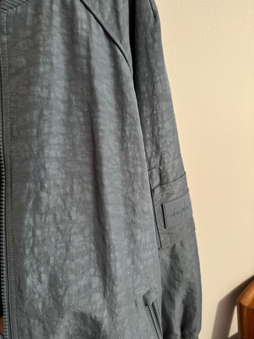 Casaco Calvin Klein L original