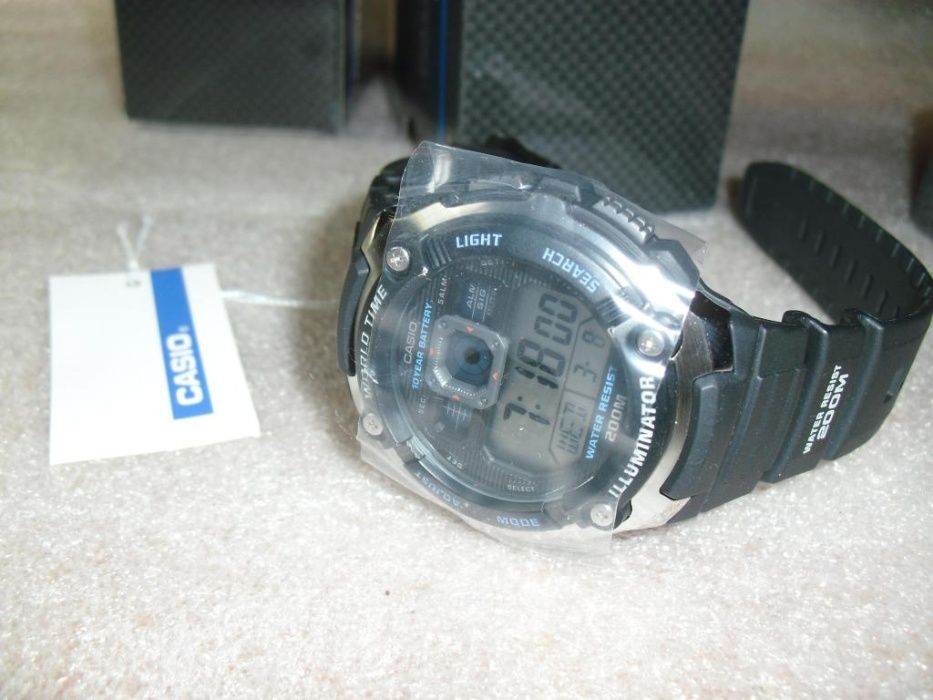 Мужские часы CASIO AE-2000W-1AVEF