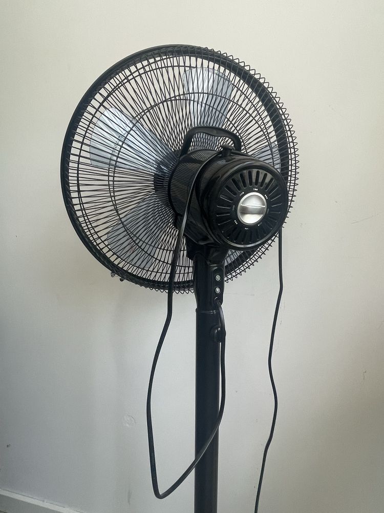 Ventoinha de 3 velocidades (como nova)