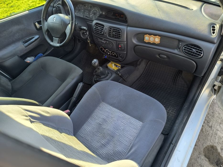 Рено Меган 1.4 бенз