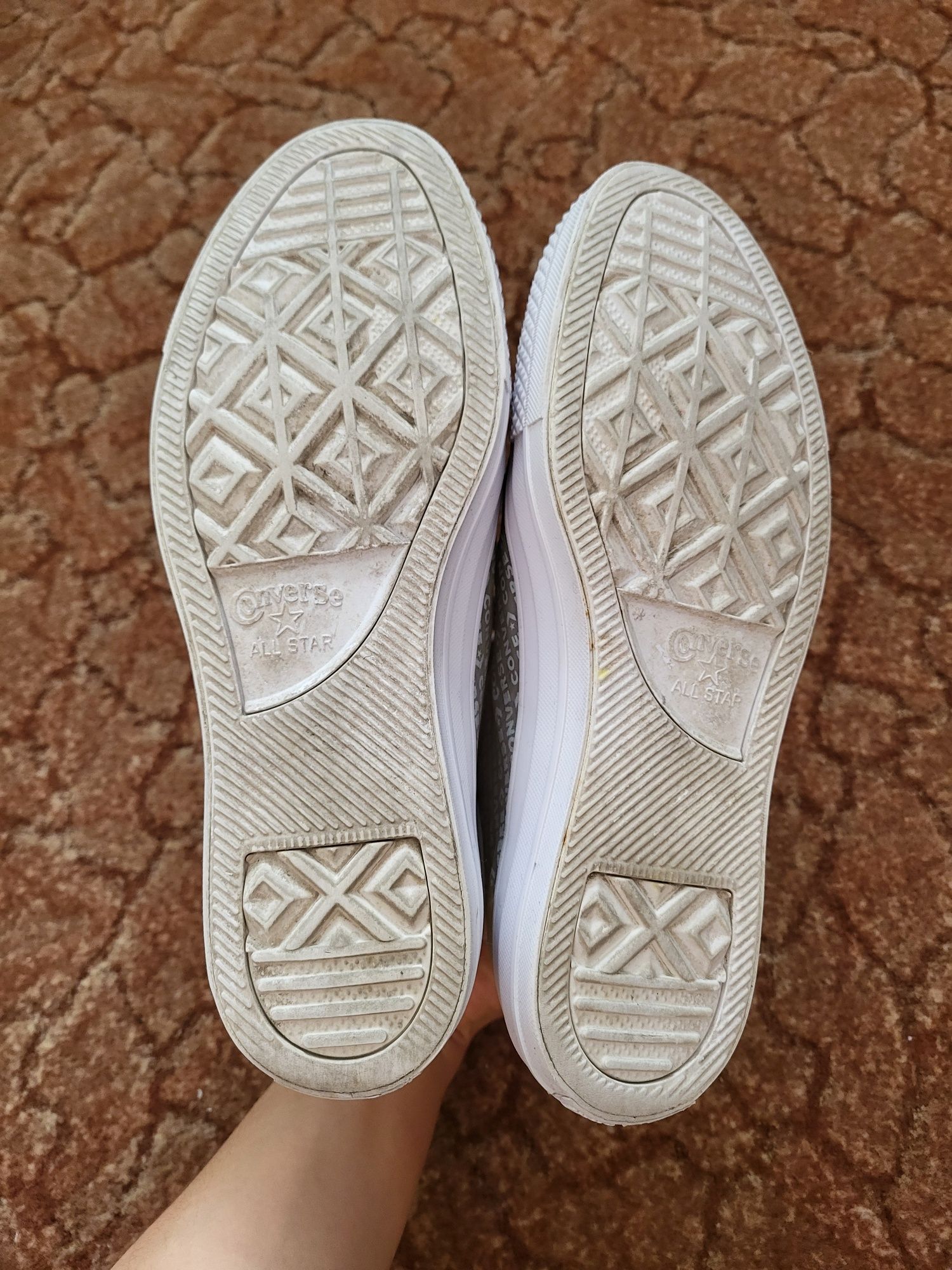 Оригинальные женские кроссовки Converse All Star Chuck Taylor