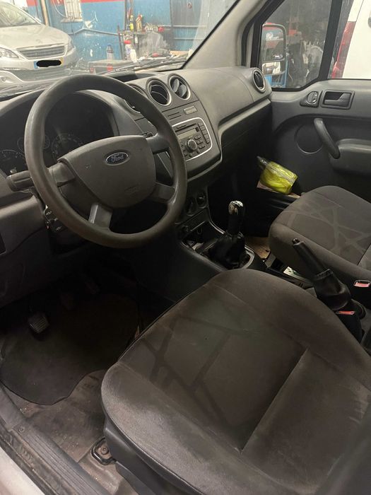 Carrinha Ford Transit connect