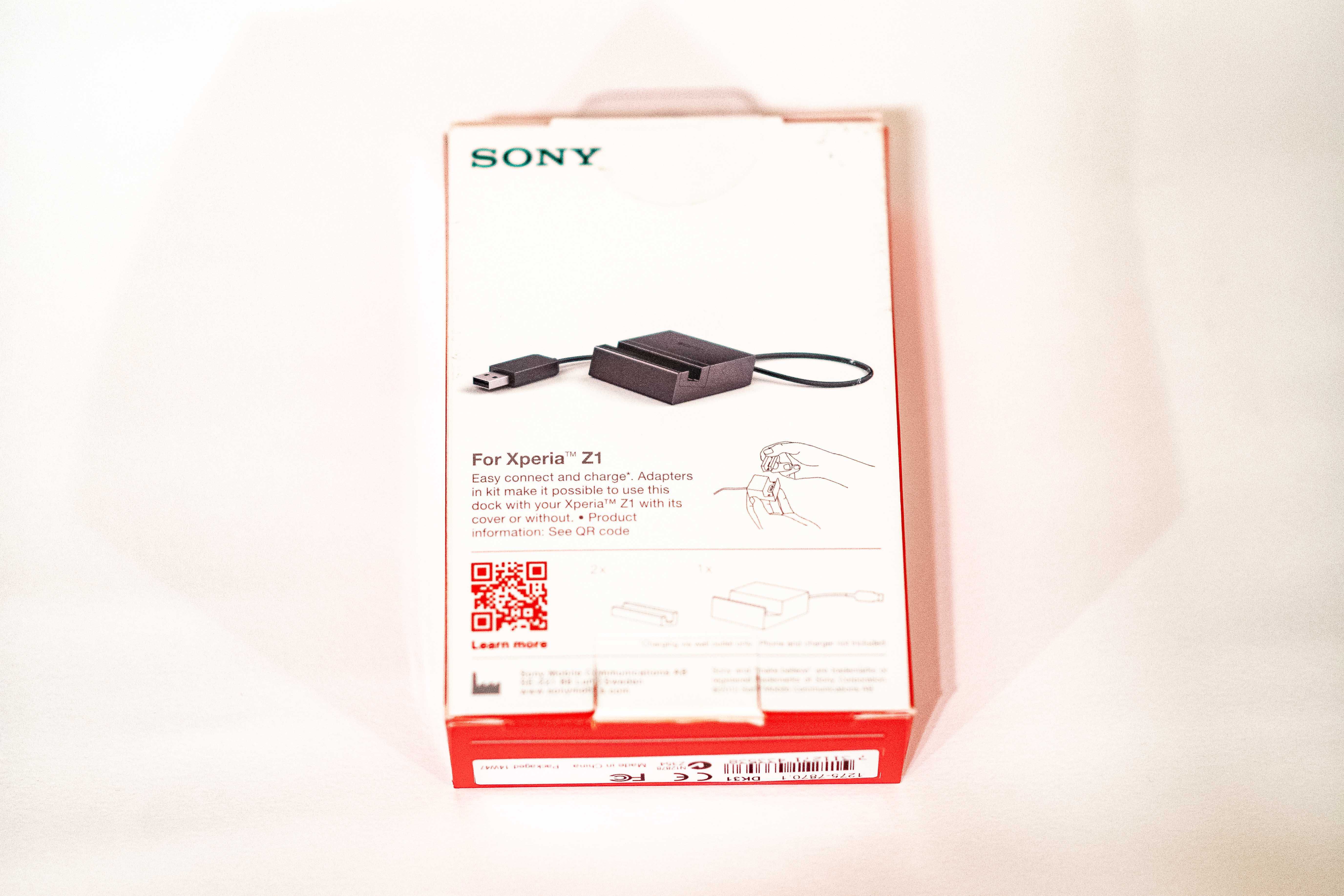Sony Stacja dokująca Xperia (DK31) - ładowarka