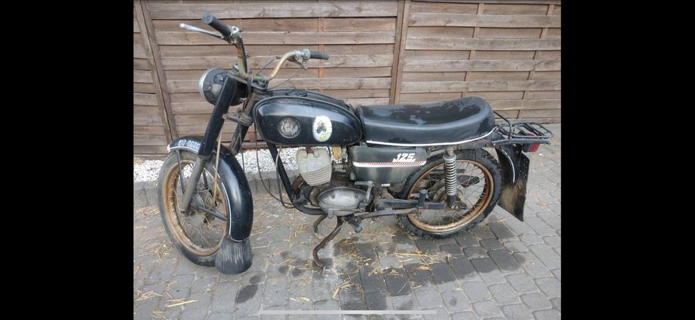 Skup zabytkowych motocykli motorowerów i części