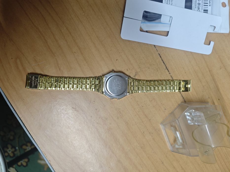Relógio Casio Dourado A158W - Novo sem uso