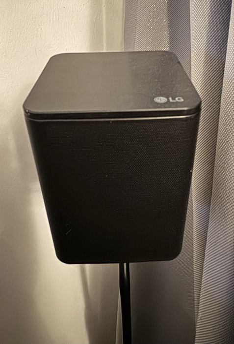 Soundbar LG SL10Y + SPK8-S