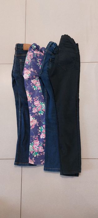 Spodnie jeansy 128/134