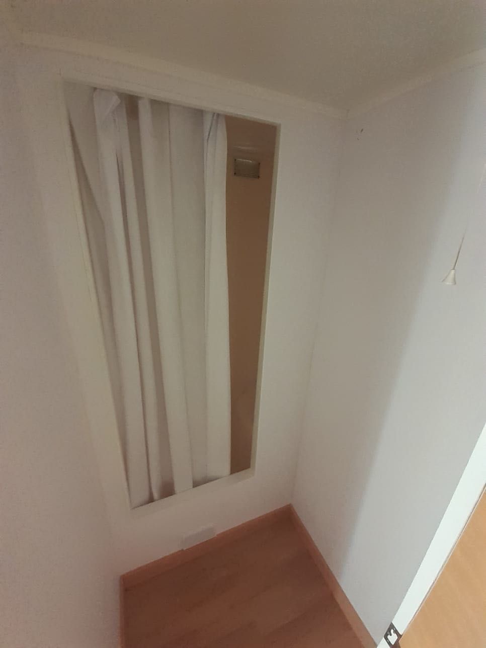 CASA MÓVEL PRÉ-FABRICADA BK DE 11X3 METROS NA GUIA.