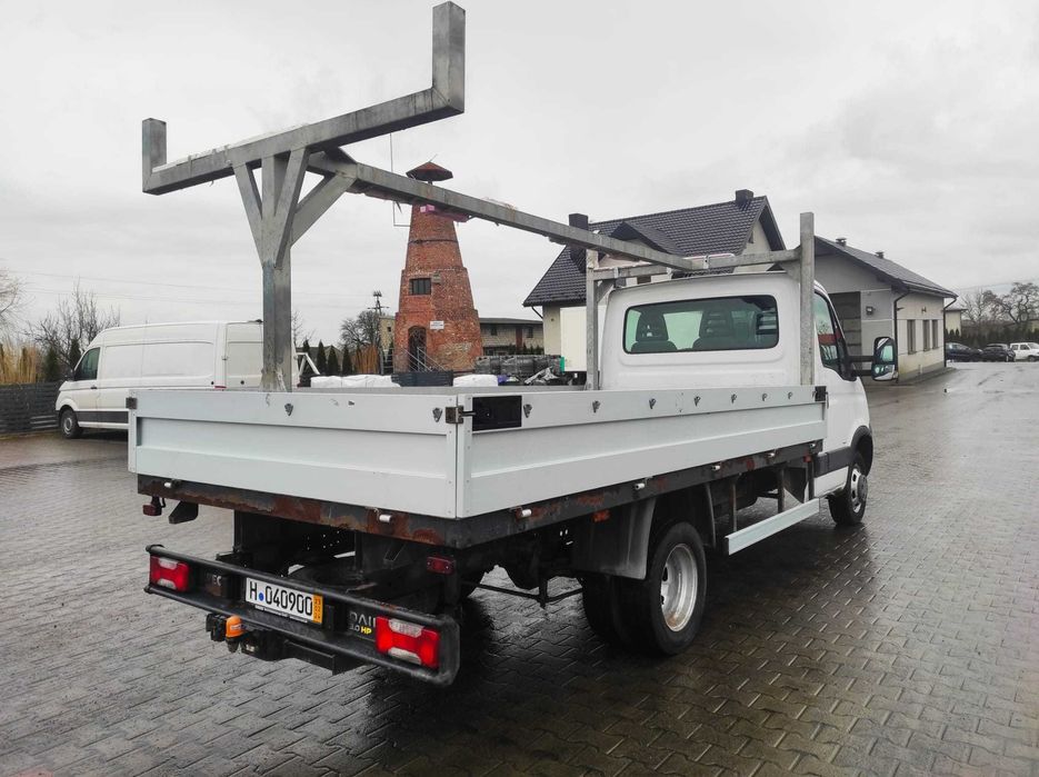 Iveco 45c15 skrzynia długa 4.15 m  3.0  silnik  na bliźniaku do 7.5 t