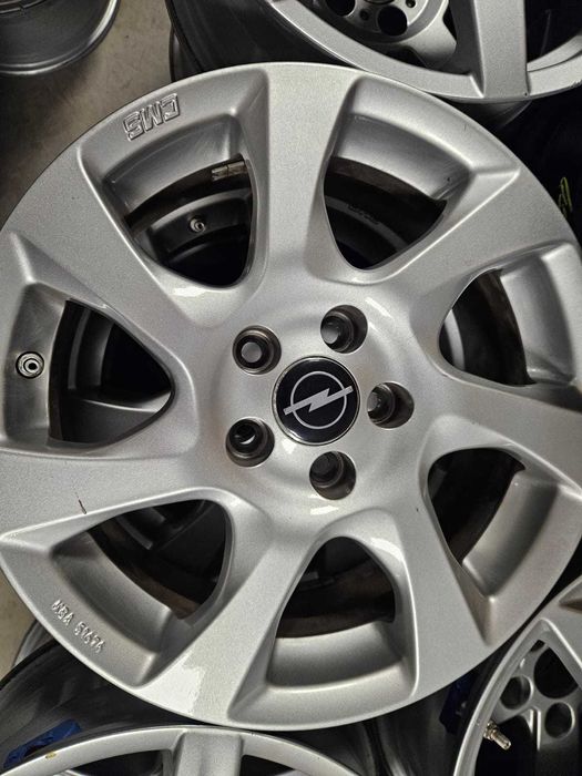 Opel Astra J K 4 5 Alufelgi 5x105 rozmiar 16" Czujniki Ciśnienia GM