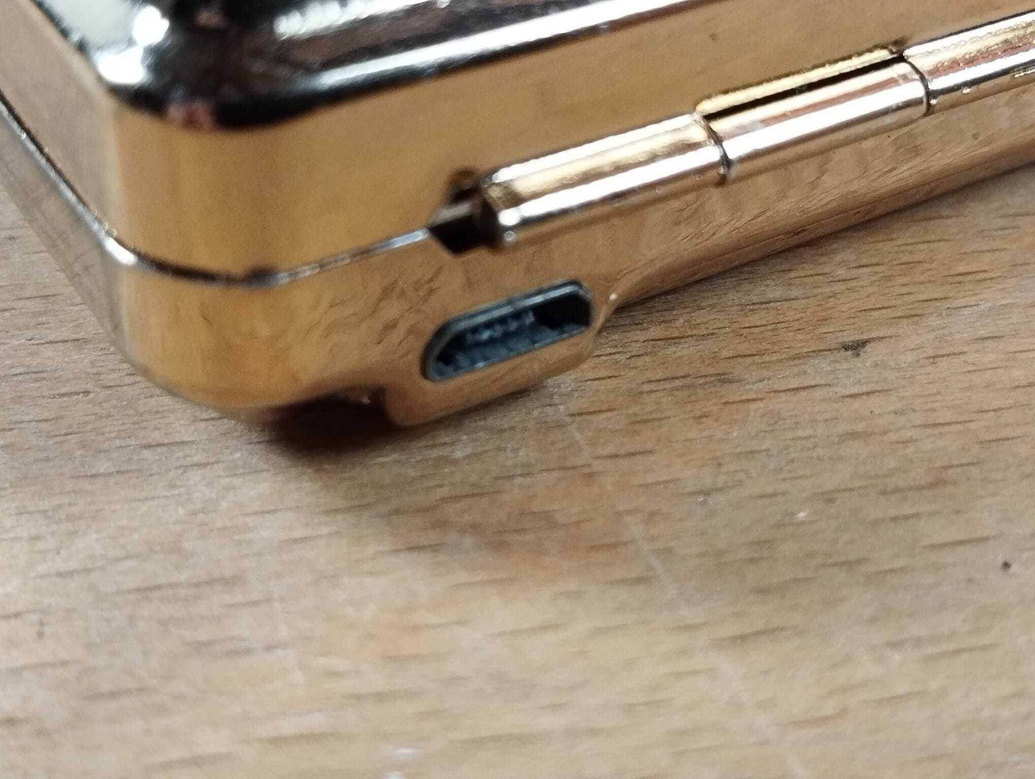 Cigarreira Águia com Isqueiro USB