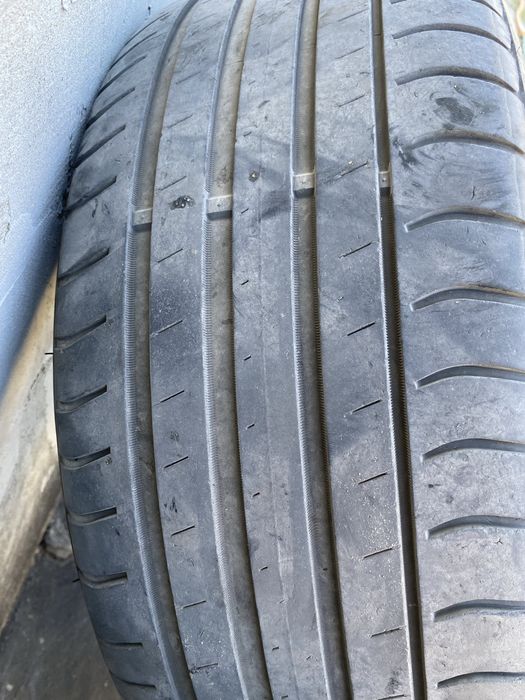 Диски з резиною на авто