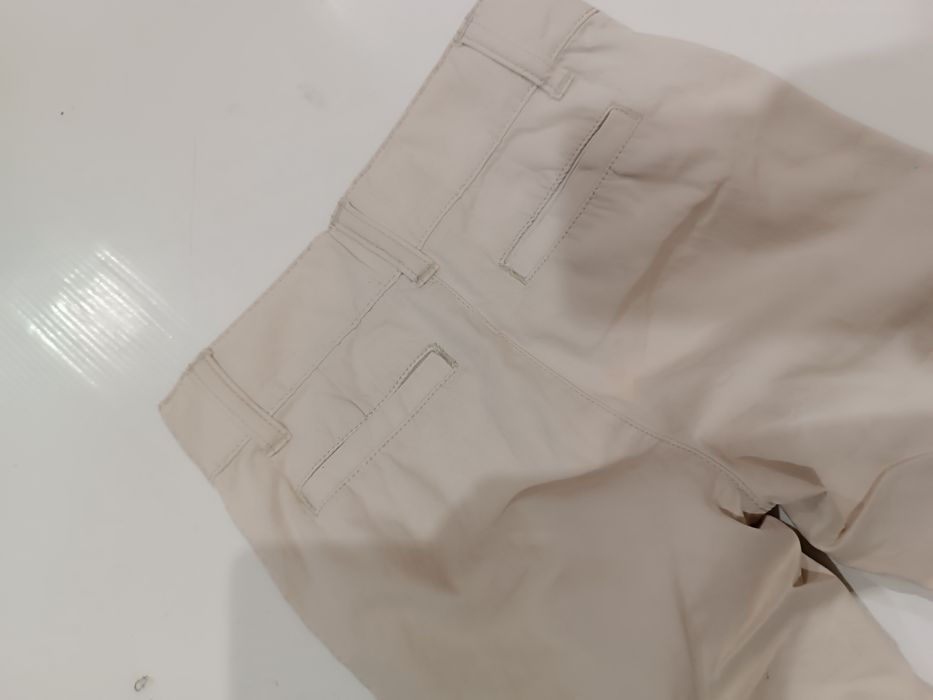 Tommy Hilfiger spodenki 3/4 roz,4/104/110 bawełniane spodenki junior