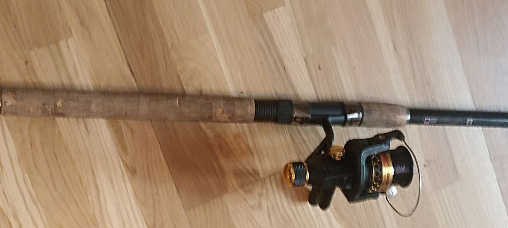 Wędka z kołowrotkiem