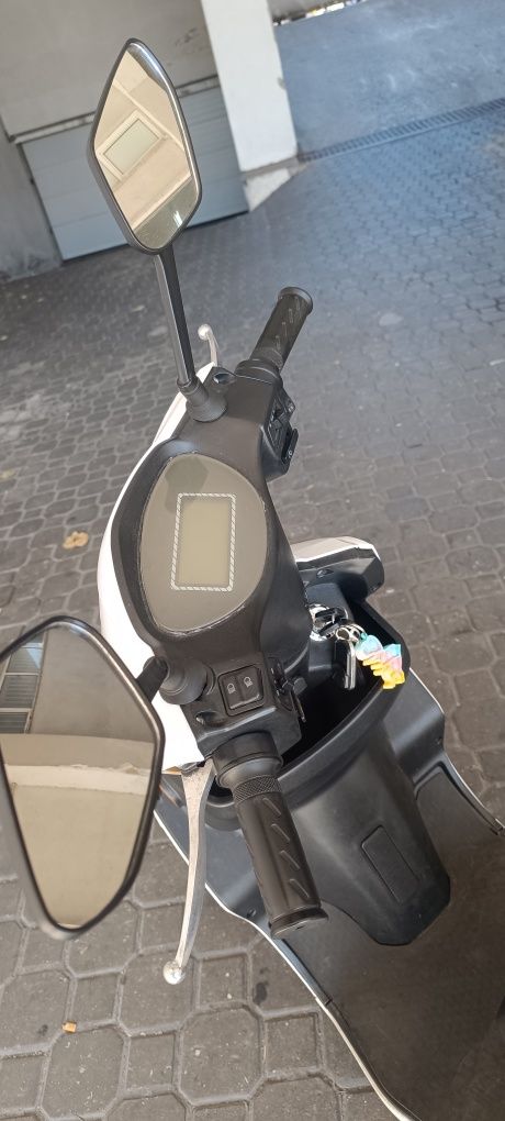 Mota Scooter Elétrica Seminova - Milg