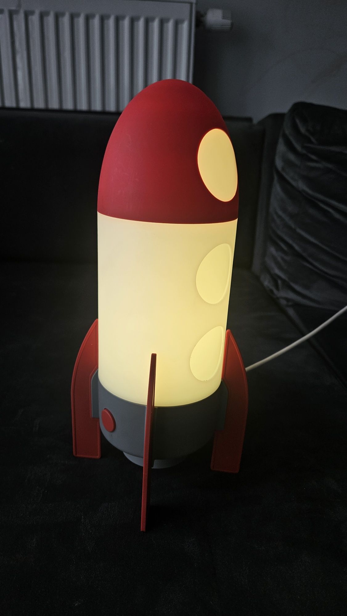 Lampka nocna dziecięca rakieta