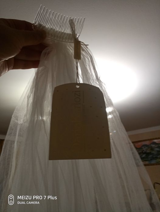 Фата Daria Karlozi