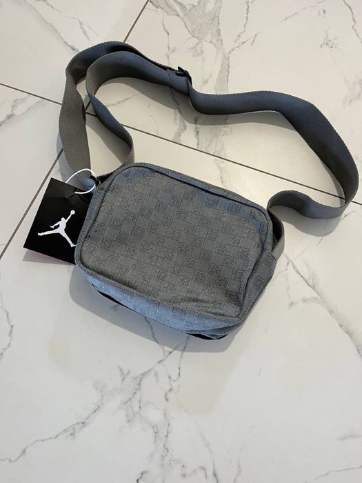 Сумка Jordan Monogram