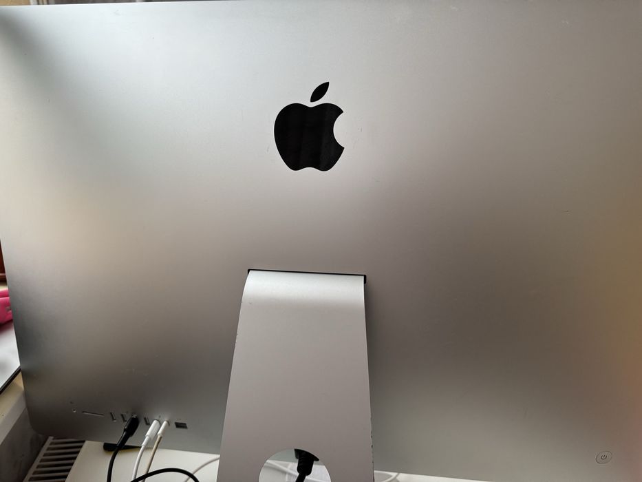 Imac 27ʼʼ 2017 core i5 128ssd 2tb hdd 16gbRam