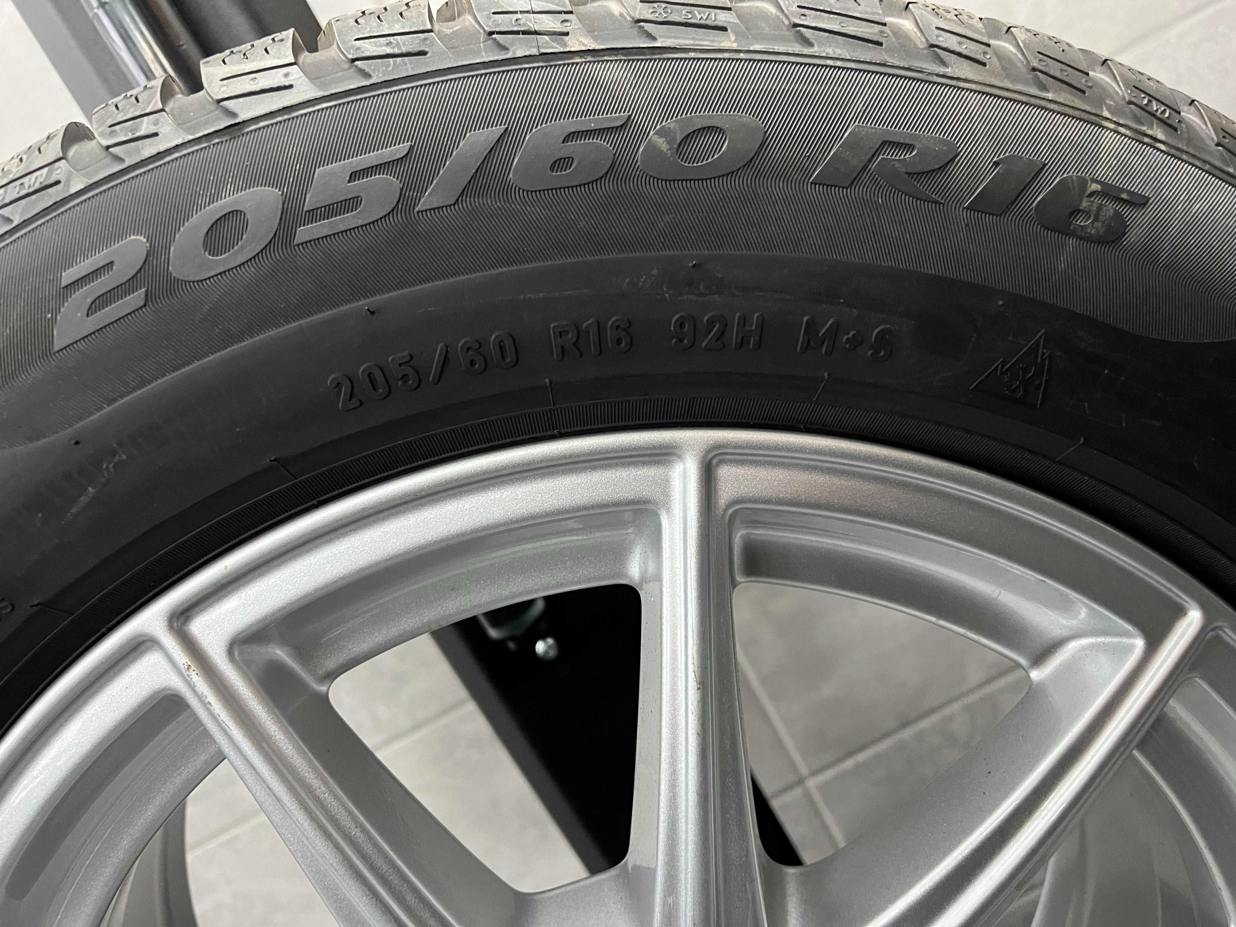 Oryginalne Koła Zimowe 16 Mercedes A CLA W177 5x112 Pirelli 205/60R16