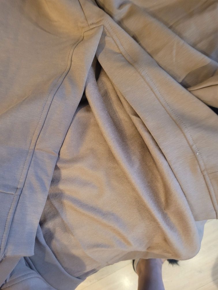 Bluza damska z kapturem NOWA