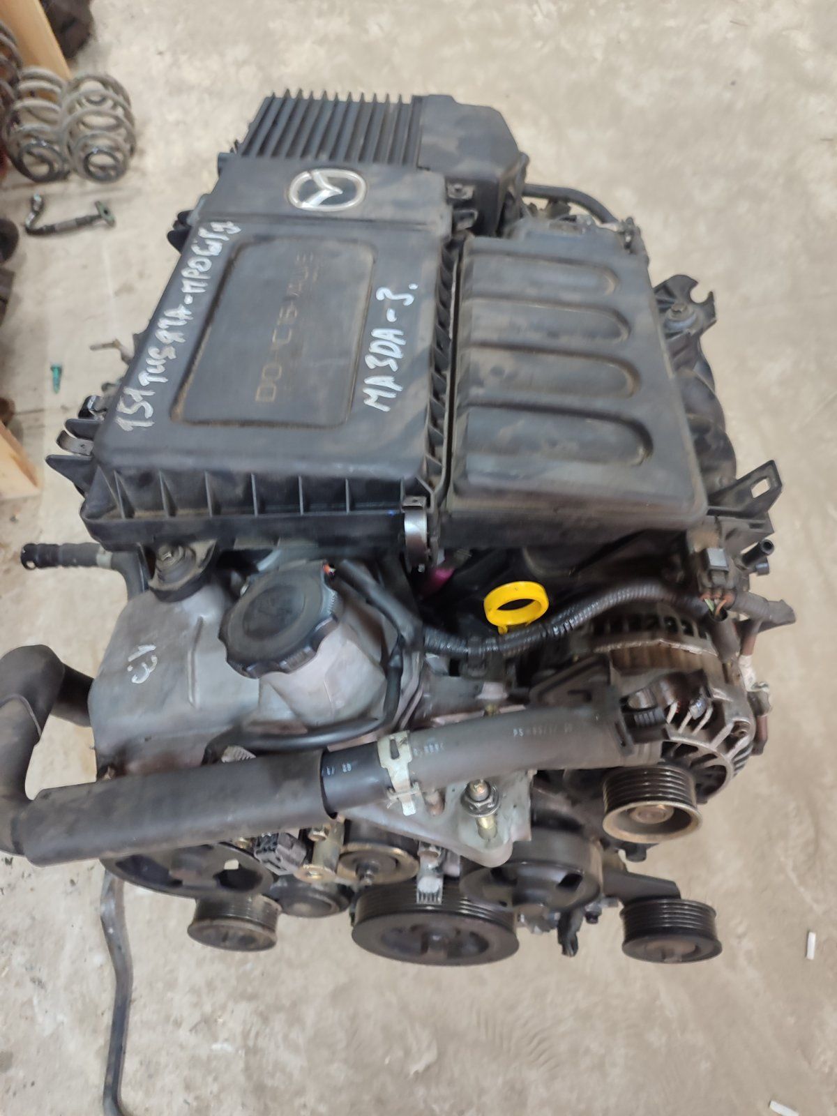 Двигатель 1.3i ZJ Mazda 3bk двигун 1.3 V16 zj Мазда 3бк