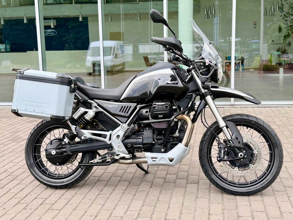 Moto Guzzi V85TT 2023 - Мотосалон.