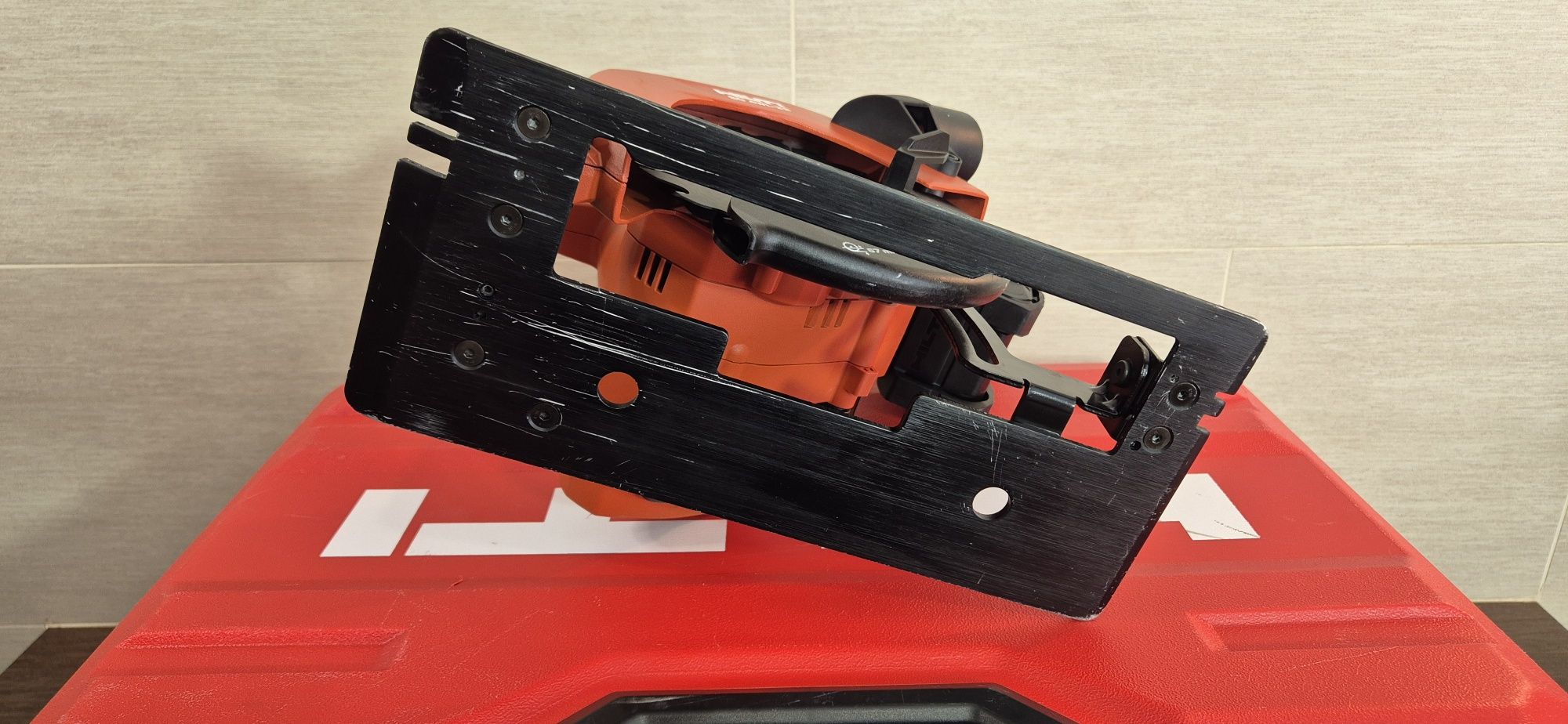 Hilti SC 4WL-22 NURON akumulatorowa pilarka tarczowa